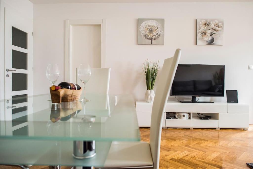 Apartment Jully Podstrana Eksteriør billede